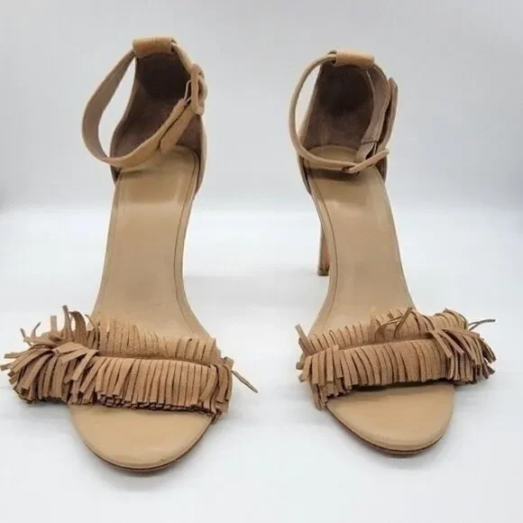 Joie x REVOLVE Pippi Heel in Buff